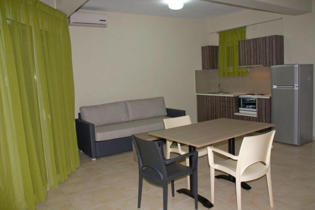 Fournia Village Kastro-Kyllini Chambre photo